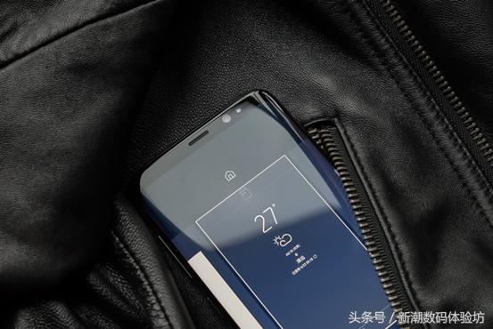 三星s8自带的akg耳机怎么样,三星s8与s8轻奢