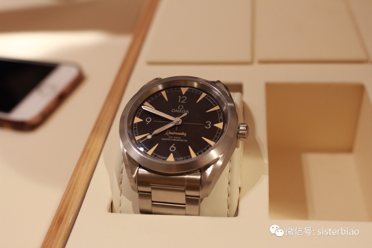 今年买的表,今年买表