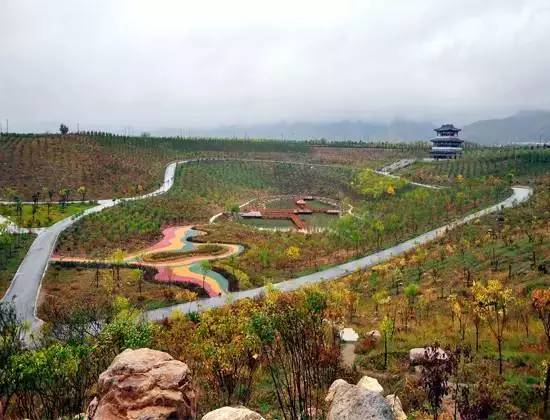 「生活」看到这些遛弯圣地，你还能允许自己晚饭后窝在沙发上长肉吗？