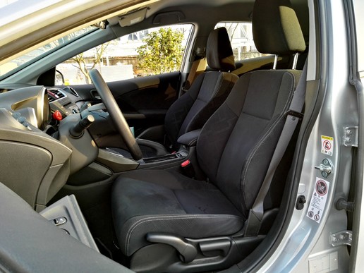 本田思域两厢的优缺点,2011款本田思域和09款思域一样吗