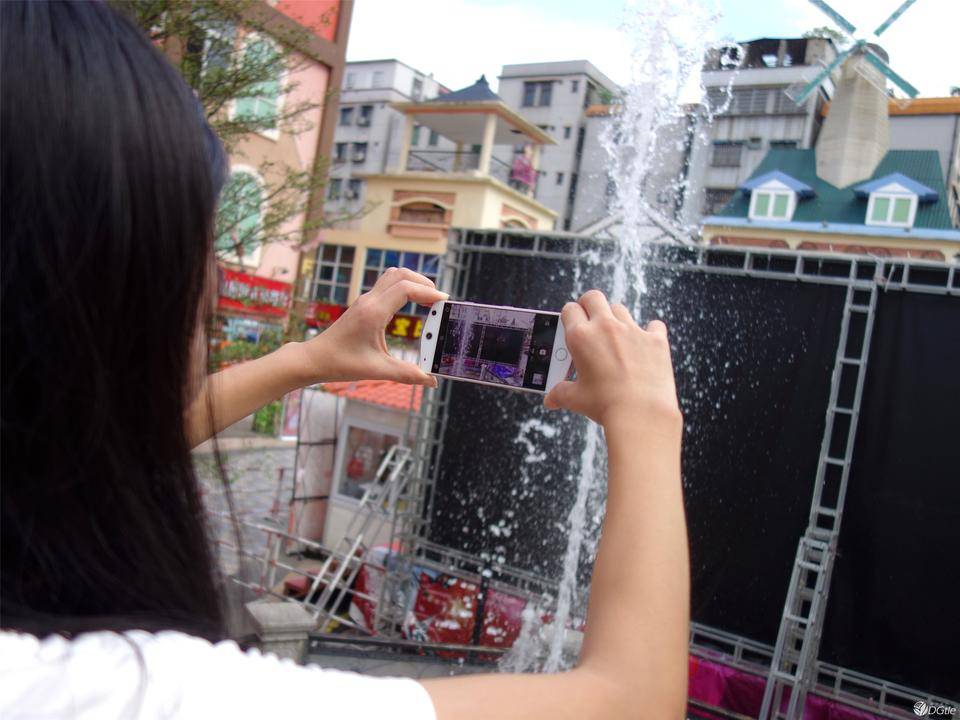 一个男生用美图手机是怎样的体验?