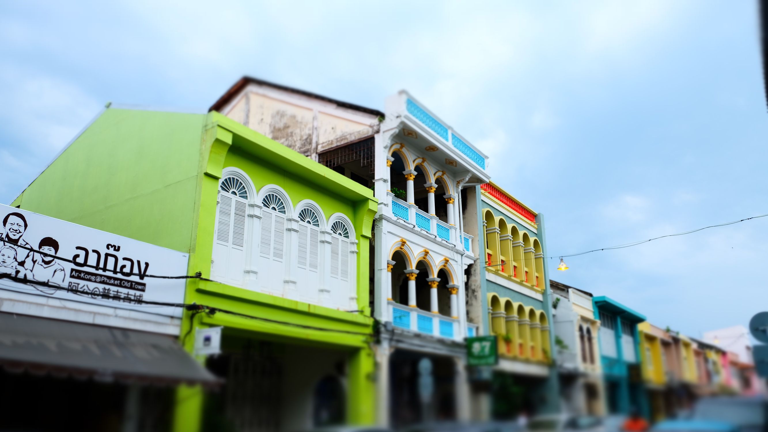 如何花5000元在普吉岛像王思聪一样的装X？