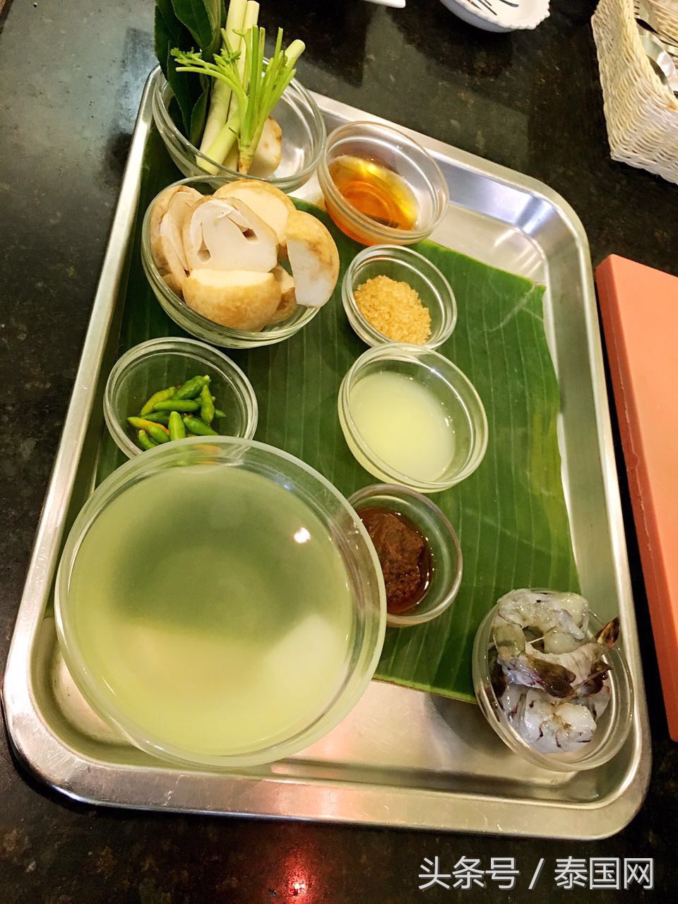 李伯清评书超长120分钟视频完整版,李伯清足球队