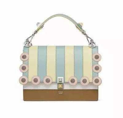 2017你要买的包要有它,并且这股潮风会一直刮下去