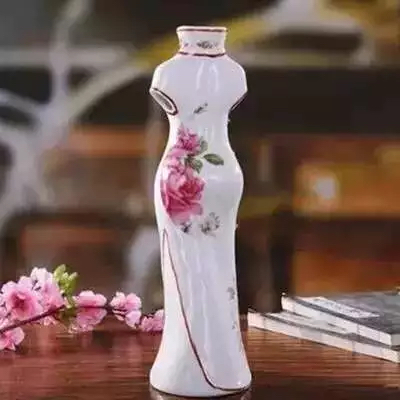 凤凰折翼下一句是浴火重生吗,折翼后浴火重生