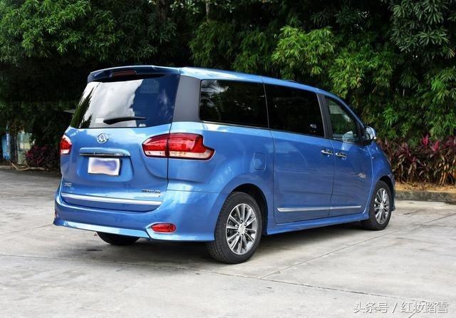 国产mpv中的翘楚这车比埃尔法漂亮,国产大mpv比埃尔法漂亮配15t动力