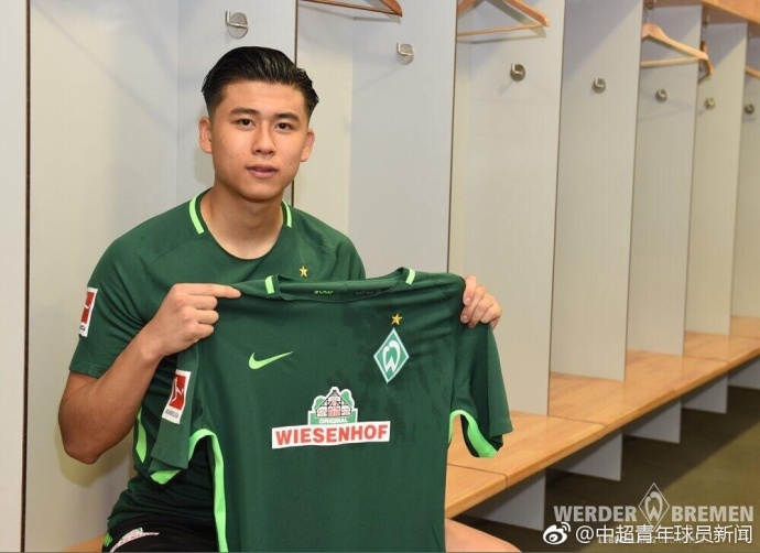 张玉宁加盟英超西布朗获官宣,张玉宁转会西布朗转会费