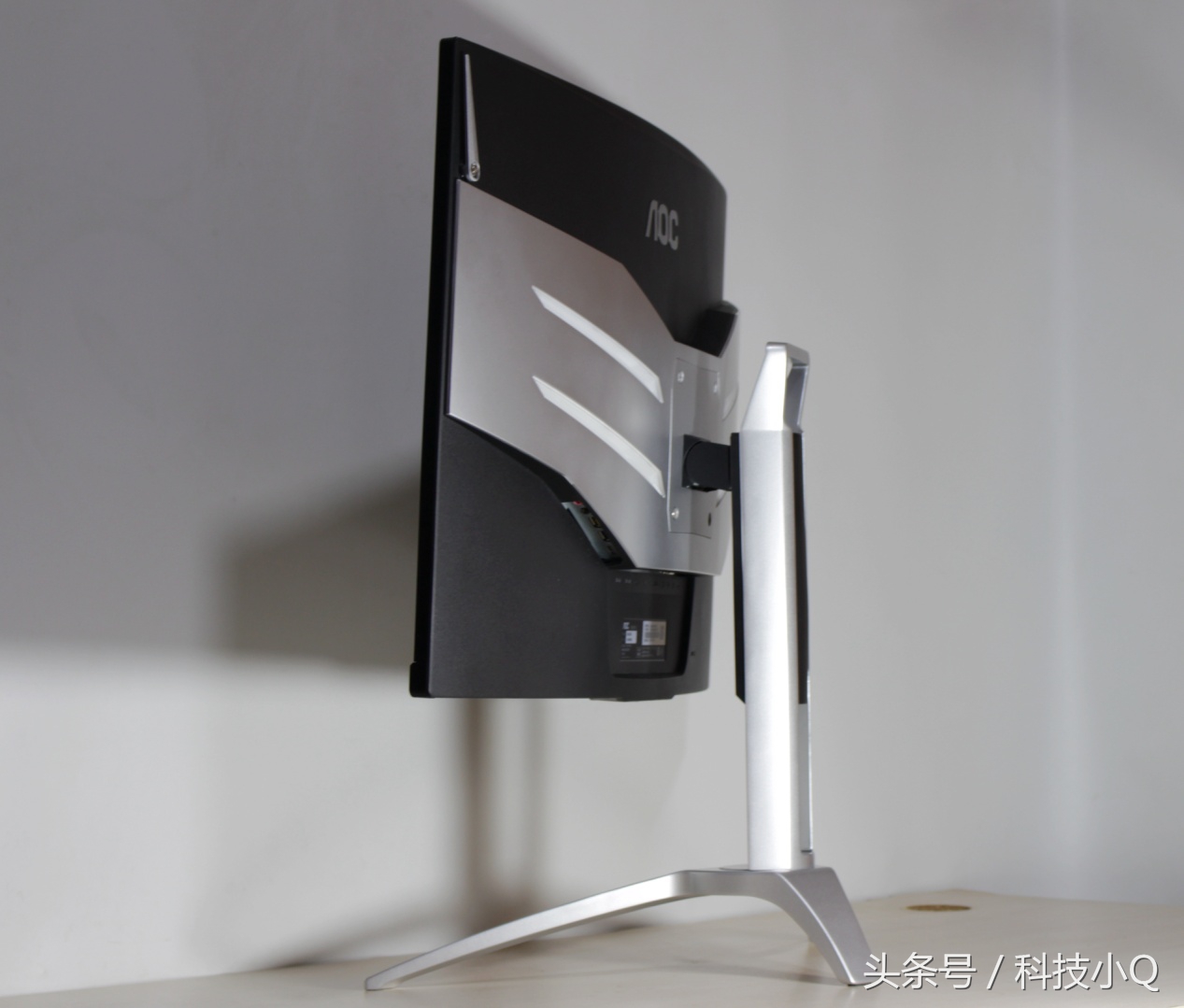 144赫兹显示器英雄联盟fps多少,显示器刷新率和英雄联盟的帧数