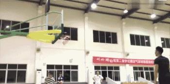 白敬亭鹿晗刘昊然嘎嘎原视频,刘昊然白敬亭鹿晗