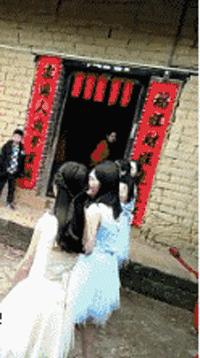 手机掉厕所里了怎么去味,手机掉厕所了该如何处理