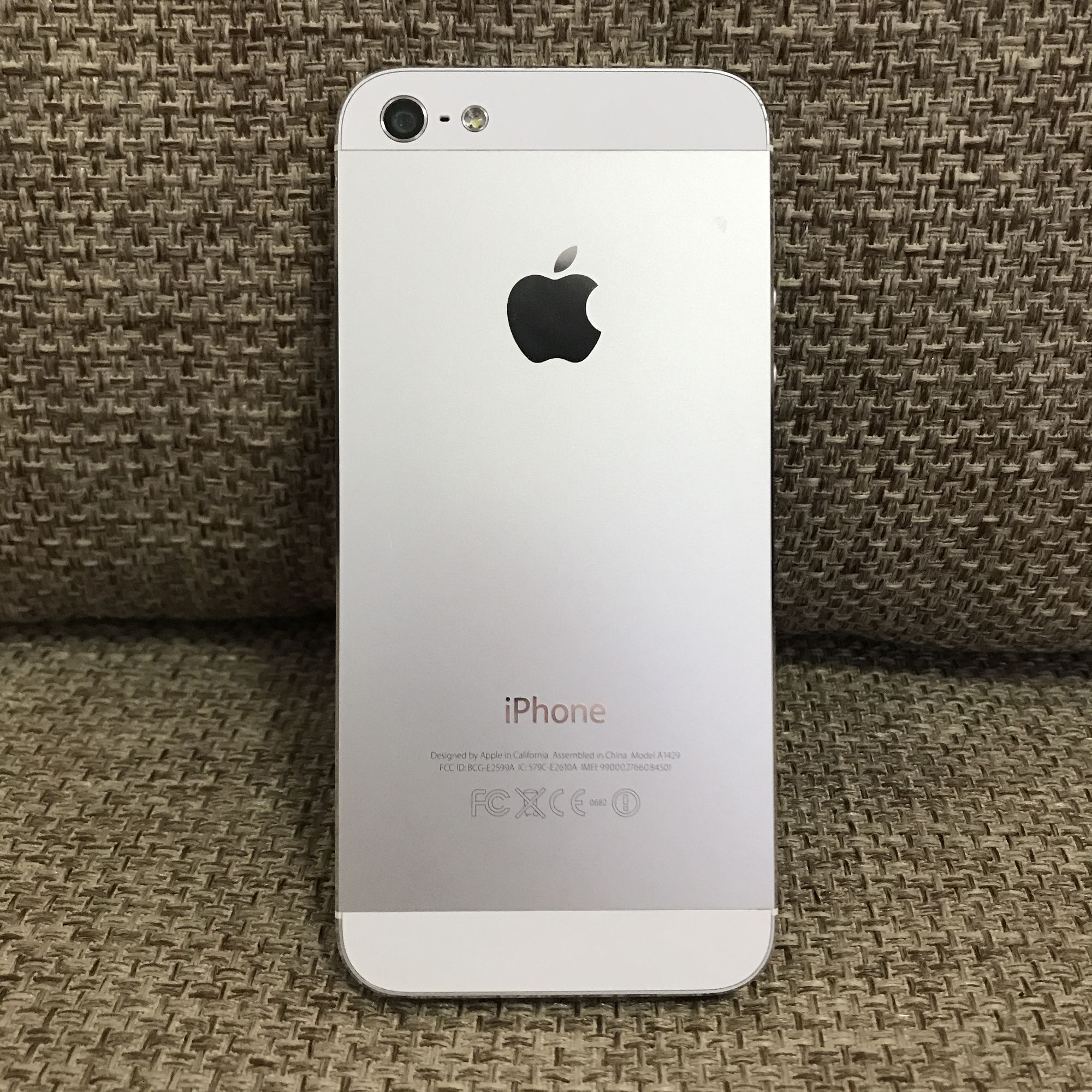 iphone5卡贴机可以变无锁吗,苹果5黑解卡贴