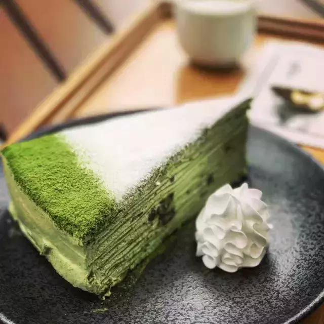 90后男生创业甜品店，2年打造为重庆美女最爱晒朋友圈的聚会场所，电影明星和日本人来偷偷品尝