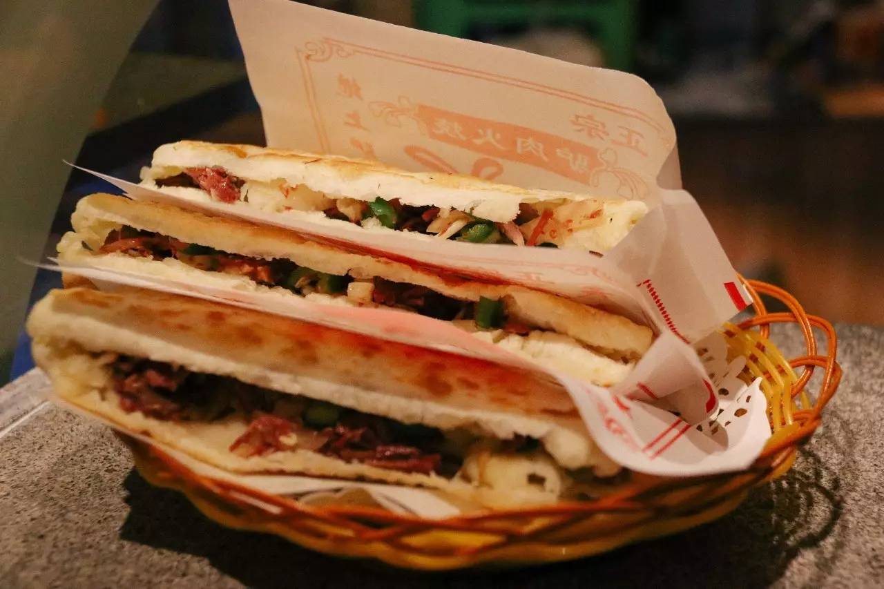 最吸引人的美食一条街推荐,7条吃货必打卡的美食街