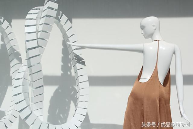 近六年最全的Zara橱窗分享