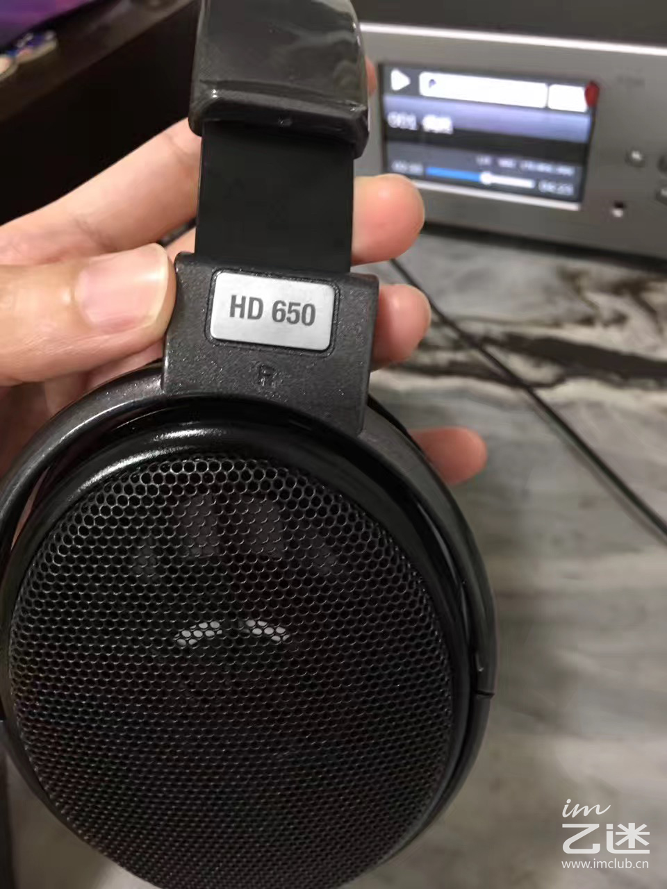 从落地音箱玩回头戴耳机，森海HD650还能听吗？
