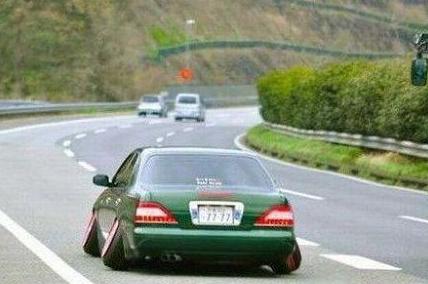 少年站起来歌曲,少年你应该勇敢起来