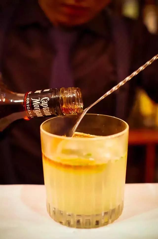 贵阳最劲爆的酒吧,贵阳hardstar酒吧