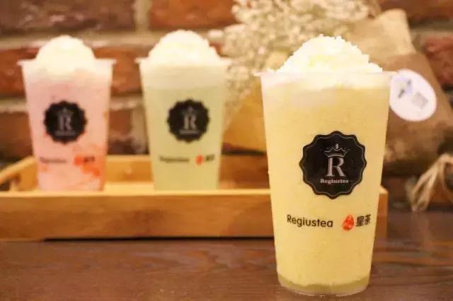 恒大冰泉椰子茶,恒大冰泉长白山天然矿泉水泡茶