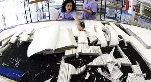 新手做服装是先拿货还是看货,新手做服装应该大量铺货吗