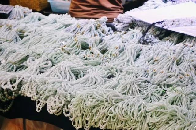 戴了三年玉镯子碎了是什么征兆,戴了3年的玉镯掉地上碎了