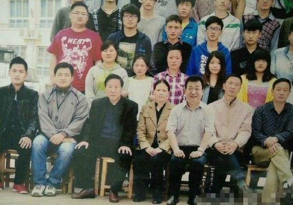 少年,这样你都能站起来啊