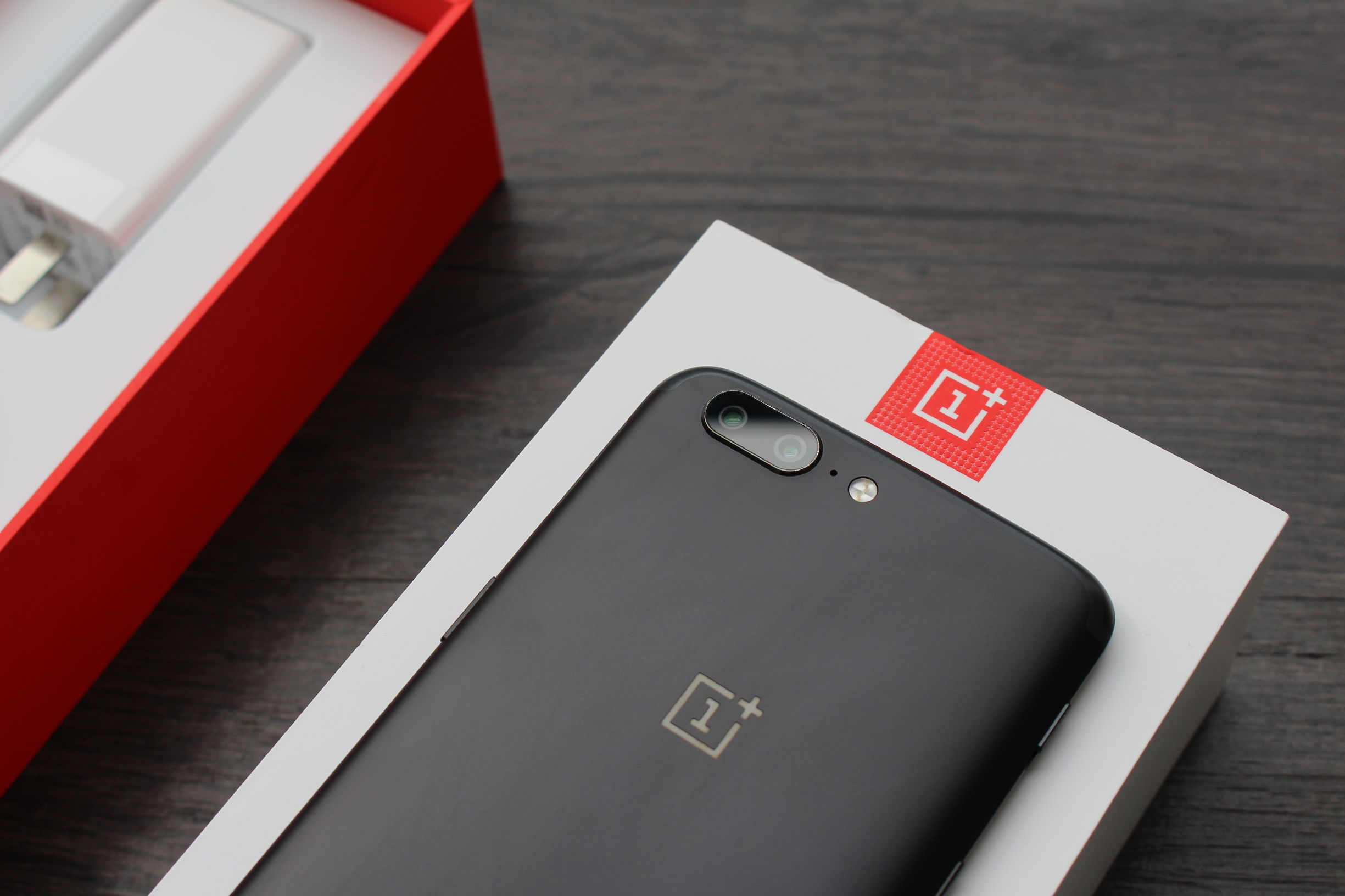 一加5手机评测国产机顶级旗舰,一加手机5评测科技美学