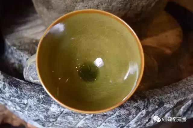 建盏的功效与作用禁忌,建盏茶具功效与作用