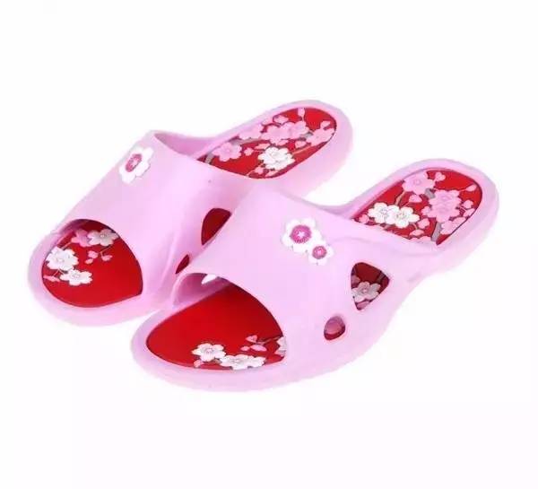 一年玩出10个亿，故宫淘宝的freestyle，脑洞大得女娲都补不了