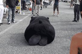 公共场合老想放屁,公共场合有人放屁如何化解