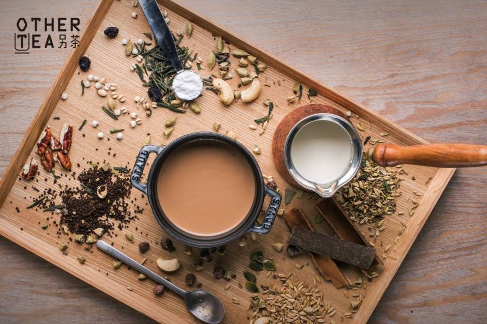 嗑奶茶只知道一点点？这九家奶茶颜值爆表还不用排！长！队！