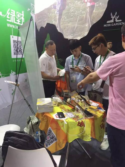 把烦恼带出去把快乐带回家,把烦恼送出去把美好带回来