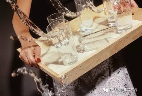 神经痛的原因及治疗方法,中耳炎神经痛的症状与治疗