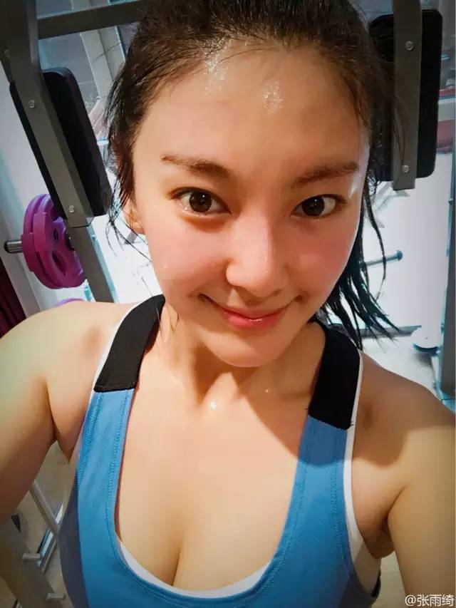 想补水还想抗老怎么护肤,国货玻尿酸补水保湿