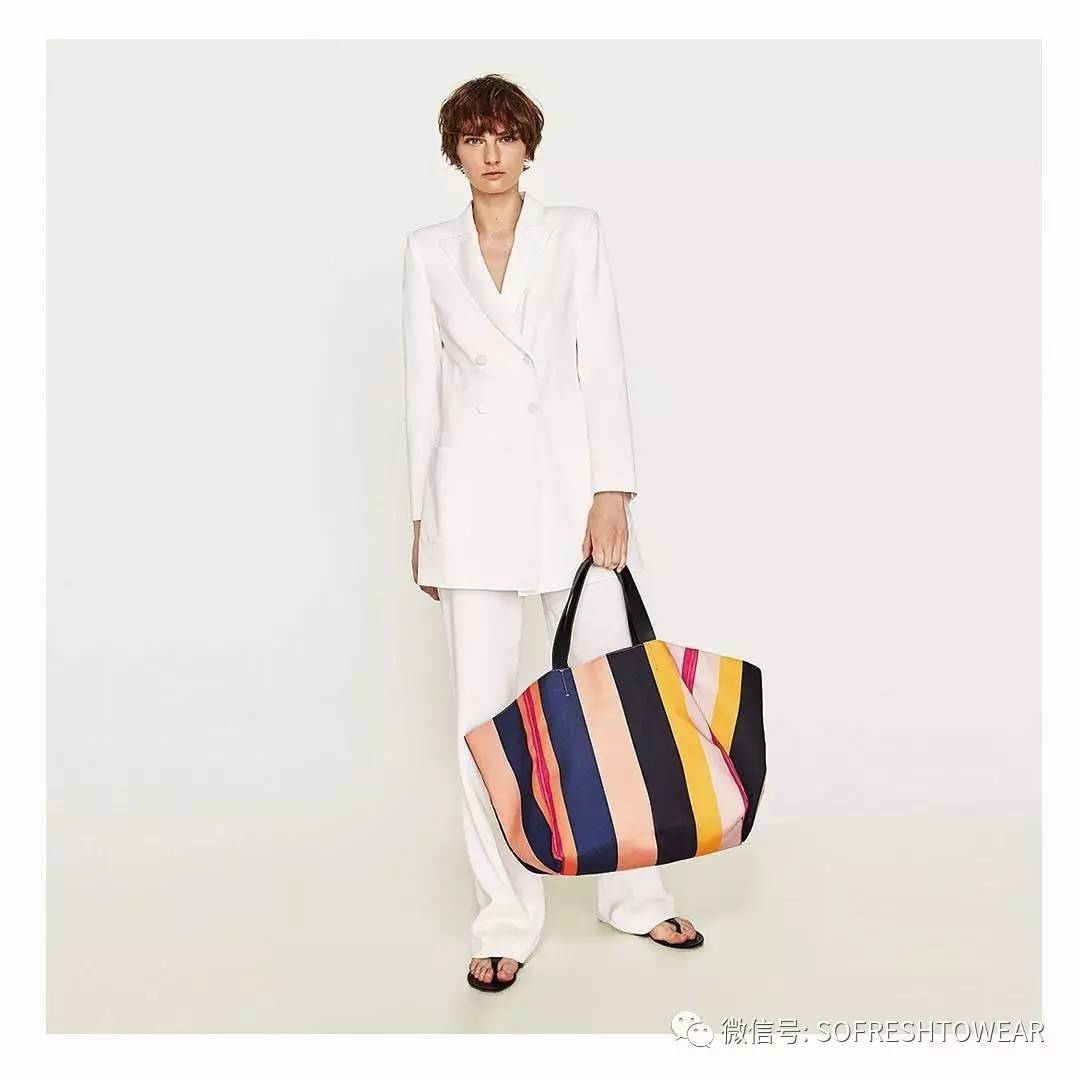 好看平价又好穿的衣服,比较平价好穿的衣服