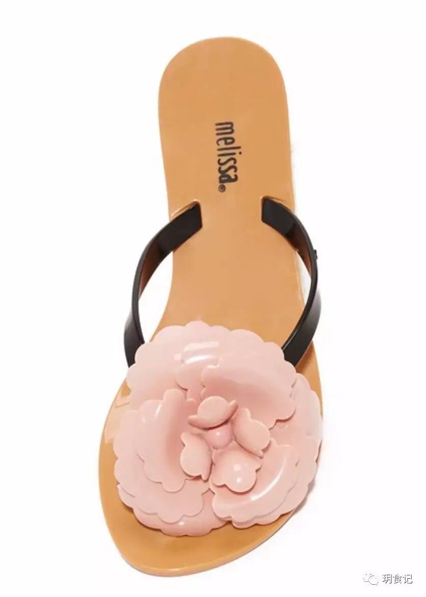 暴雨让城市颠倒,就算暴雨让城市颠倒我也会怀抱你