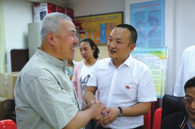 “办一所兰州人自己的放心医院”——记甘肃亚东五官科医院有限公司*党**支部书记王彤