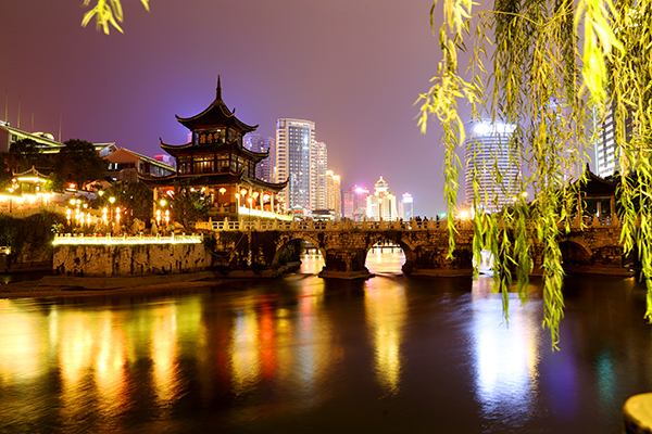 贵阳入选2017中国十佳不夜城夜景美食等你来