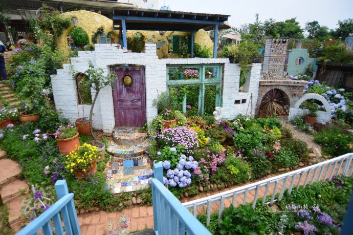 花园拜访,成都玛莉亚色彩花园电话