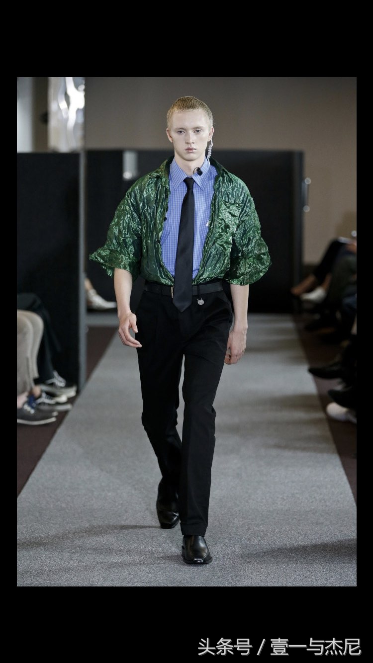 2018男装时尚趋势｜外卖，地勤，地铁司机，将引领国际时尚