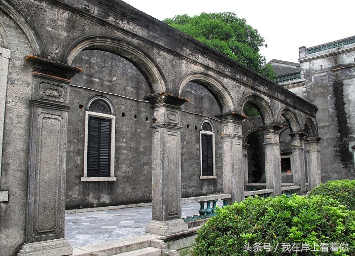 百万第一人，商界小王子---珠海梅溪牌坊