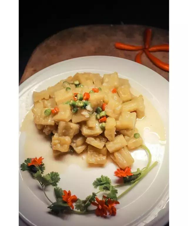 这家从长江边搬到成都的河鲜，不知收获了多少人的胃