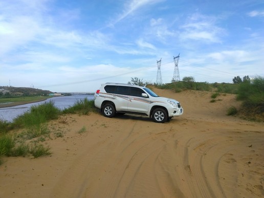 背着媳妇花30万买了台二手普拉多豁沙子,差点没被骂死!