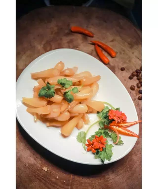 这家从长江边搬到成都的河鲜，不知收获了多少人的胃