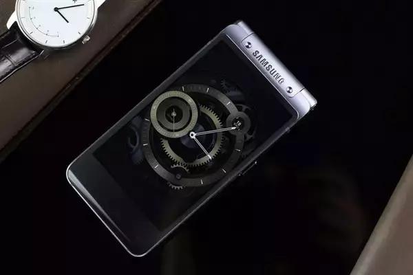 三星w2019手机价格表,三星w系列手机值得买吗