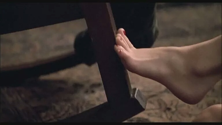 洛丽塔可以代表萝莉吗,萝莉一词