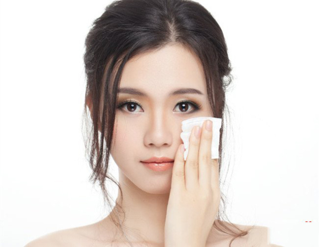 闭口粉刺做什么皮肤管理,皮肤管理粉刺