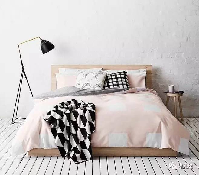 距婚期还有一周彩礼还没给,距离婚期还有两个月应该准备什么