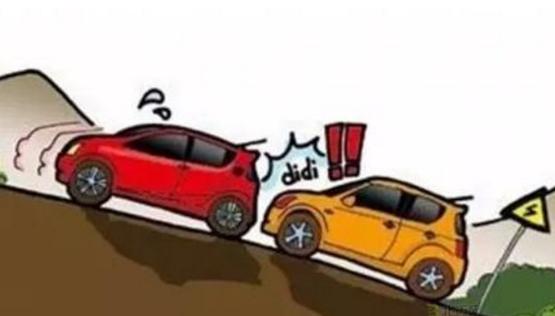 坡道上反复熄火溜车怎么办,科二坡道起步不熄火不溜车的绝招