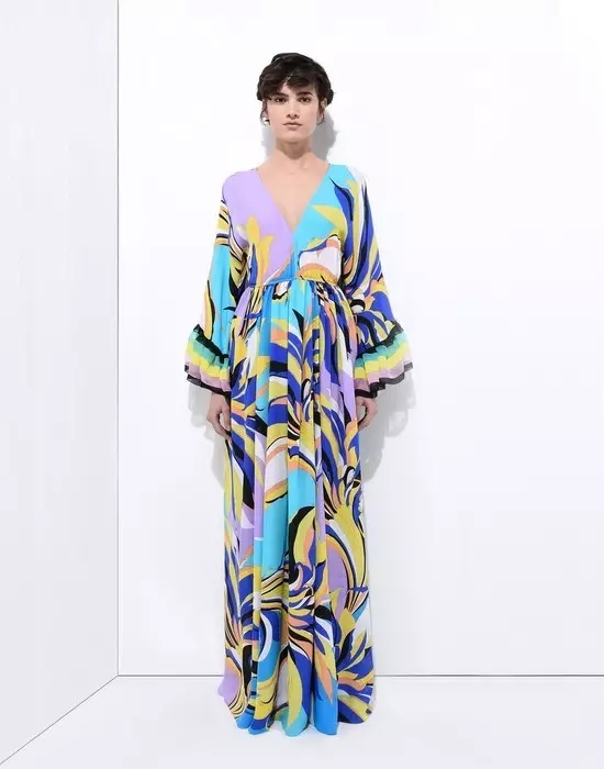 穿上印花，仿佛就有了走遍全世界的勇气