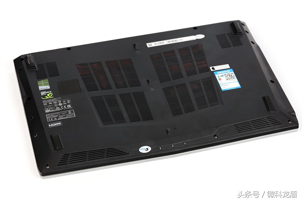 商务设计游戏两不务MSI银色战舰PE627RD-1251CN评测